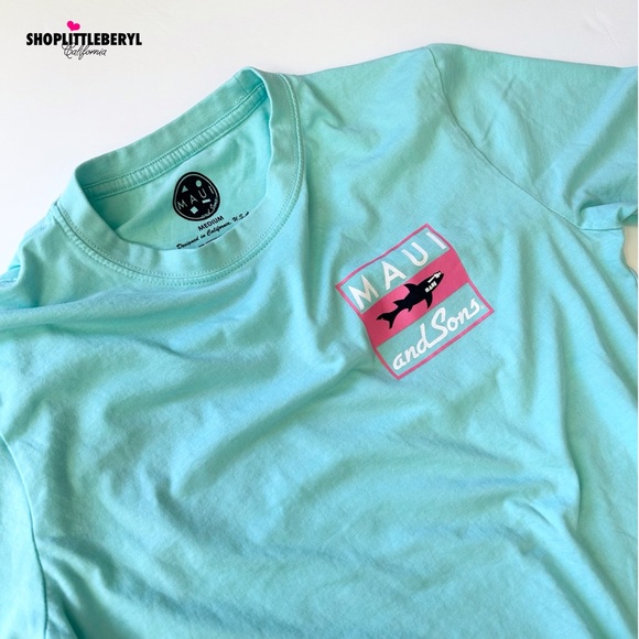 Maui and Sons Classic Shark T- Shirt - Picture 4 of 7